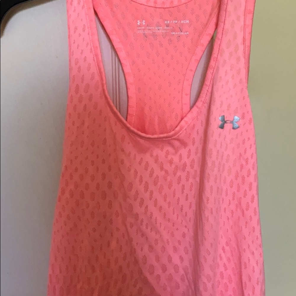 Under Armour Women’s Dri-Fit Athletic Top Size: XS